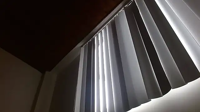 Snapshot of Crystal_Star_ chatting on 02.22.26 Crystal Star online show from 02.22.26