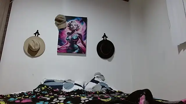 Snapshot of Crystal_Star_ chatting on 02.26.26 Crystal Star online show from 02.26.26