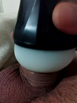 VarRob8902 online show from 11.20.25