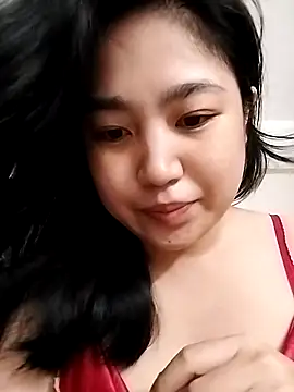 Snapshot of Minn-cute chatting on 05.12.26 Minn-cute online show from 05.12.26