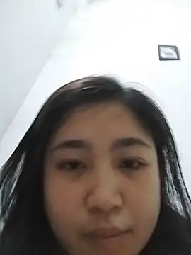 Snapshot of Minn-cute chatting on 05.31.26 Minn-cute online show from 05.31.26