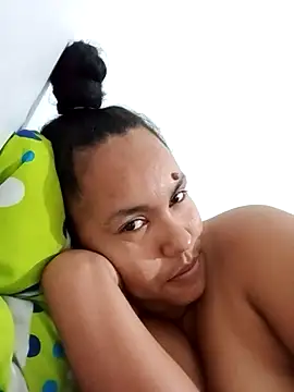 Snapshot of Viviana_h chatting on 11.13.25 Viviana h online show from 11.13.25