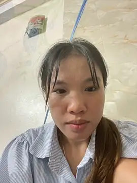 Snapshot of QueenLink chatting on 09.18.25 QueenLink online show from 09.18.25