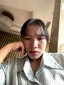 Snapshot of QueenLink chatting on 09.21.25 QueenLink online show from 09.21.25