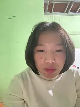 Snapshot of QueenLink chatting on 10.25.25 QueenLink online show from 10.25.25