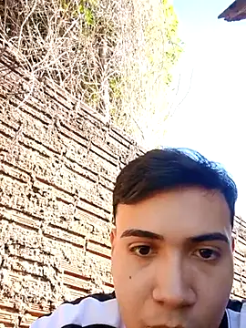 Snapshot of novinho_safado__ chatting on 09.24.25 novinho safado online show from 09.24.25