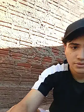 Snapshot of novinho_safado__ chatting on 04.04.26 novinho safado online show from 04.04.26