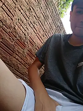 Snapshot of novinho_safado__ chatting on 04.16.26 novinho safado online show from 04.16.26