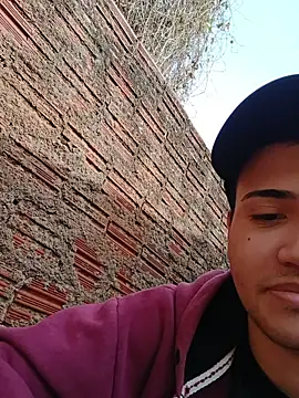 Snapshot of novinho_safado__ chatting on 06.18.26 novinho safado online show from 06.18.26