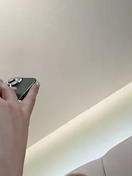 Chloemillerrxx online show from 09.11.25