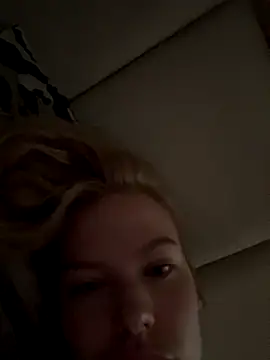 Chloemillerrxx online show from 09.19.25