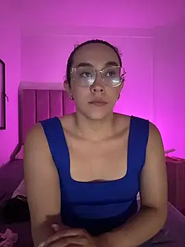 Snapshot of alehia_cute chatting on 05.30.26 alehia cute online show from 05.30.26