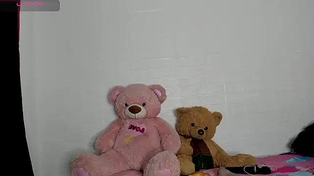 HaileyDuke online show from 04.07.26