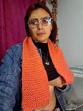 Snapshot of Natalykaty chatting on 05.13.26 Natalykaty online show from 05.13.26