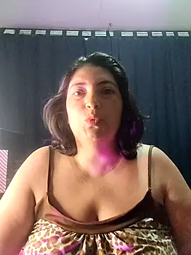 lina maria99 online show from 10.15.25
