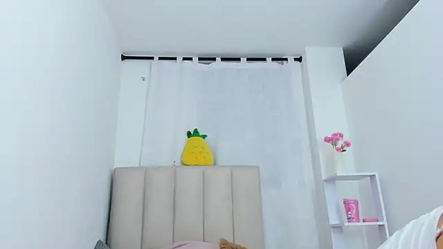 ImEmily444 online show from 11.15.25