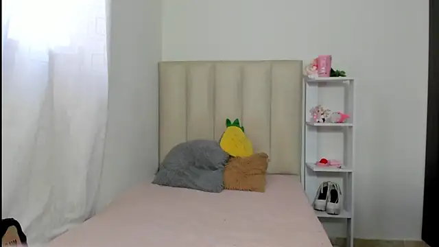 ImEmily444 online show from 12.15.25