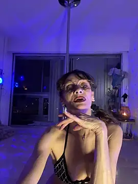 Chris06d22xh online show from 04.22.26