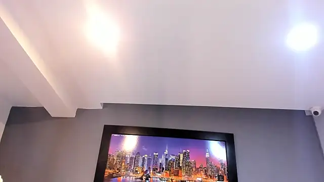 Snapshot of CharlotteCottin chatting on 02.06.26 CharlotteCottin online show from 02.06.26