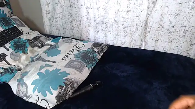 Lunalee online show from 01.07.26