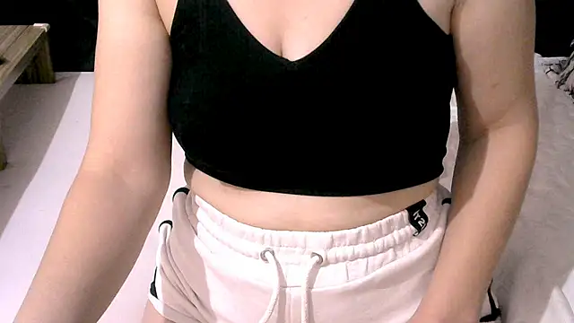 devinantalya online show from 10.25.25