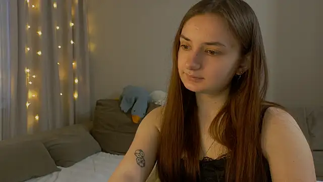 Lelia Vibe online show from 03.11.26