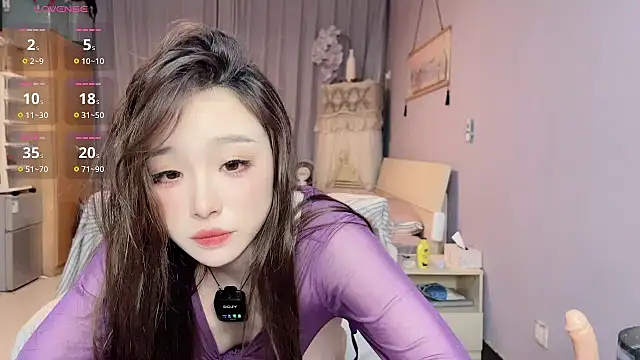 Snapshot of Y2Luvk chatting on 09.25.25 Y2Luvk online show from 09.25.25