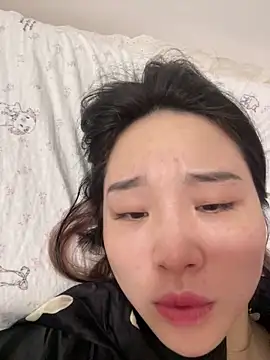 Snapshot of Y2Luvk chatting on 02.13.26 Y2Luvk online show from 02.13.26