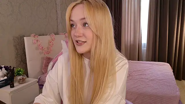 HeyMonkey  online show from 12.05.25