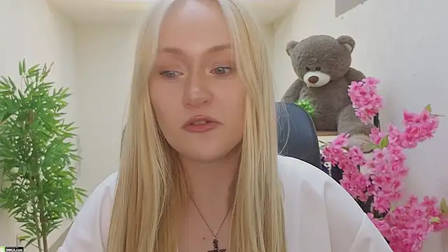 HeyMonkey  online show from 04.02.26