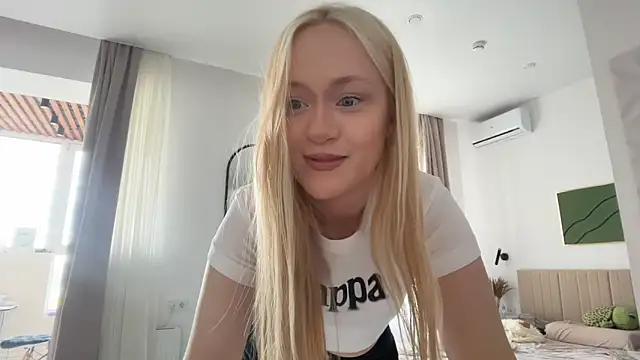 HeyMonkey  online show from 04.09.26