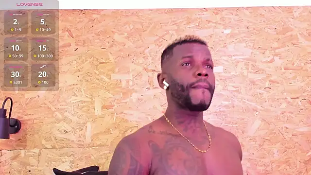 santiblack7 online show from 11.24.25