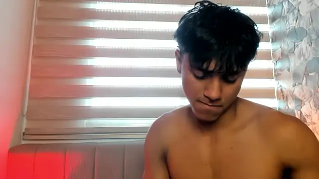 ZYZZ1312 online show from 03.07.26