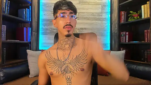 Donovan Desmond online show from 09.08.25