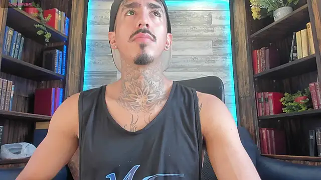 Donovan Desmond online show from 10.29.25