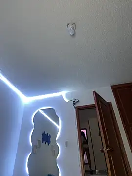 Snapshot of AlessiaSmith11 chatting on 10.26.25 AlessiaSmith11 online show from 10.26.25