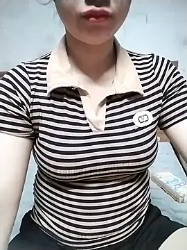 Mie rose online show from 11.06.25