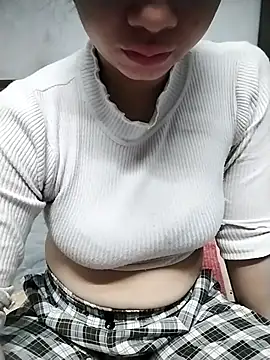 Mie rose online show from 12.04.25