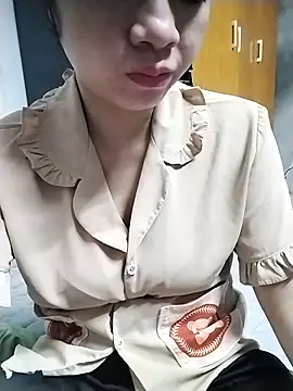 Snapshot of Mie_rose chatting on 02.27.26 Mie rose online show from 02.27.26