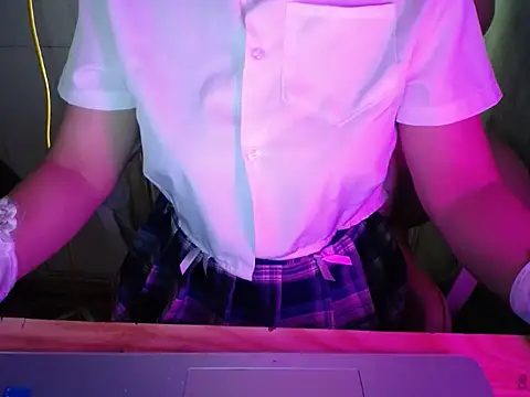 ahoa Tk online show from 09.26.25