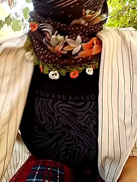 ezgi2545 online show from 10.26.25