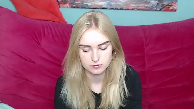 SofySofty online show from 10.10.25