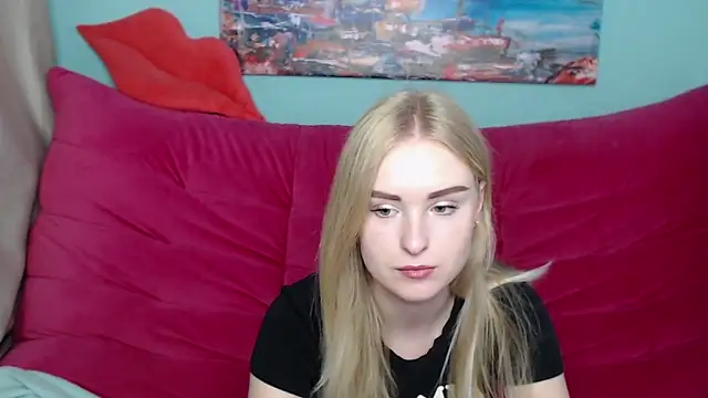 SofySofty online show from 10.16.25