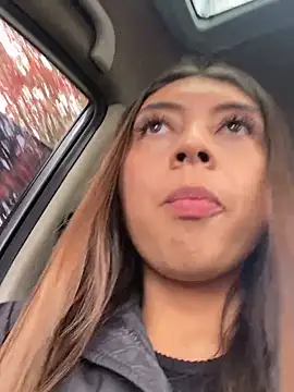 Sara-cooper2 online show from 10.27.25