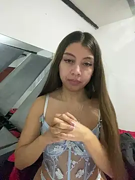 Sara-cooper2 online show from 04.04.26