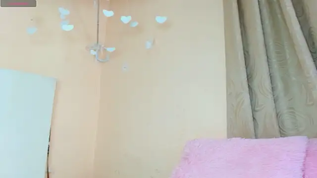 celeste chic online show from 09.17.25