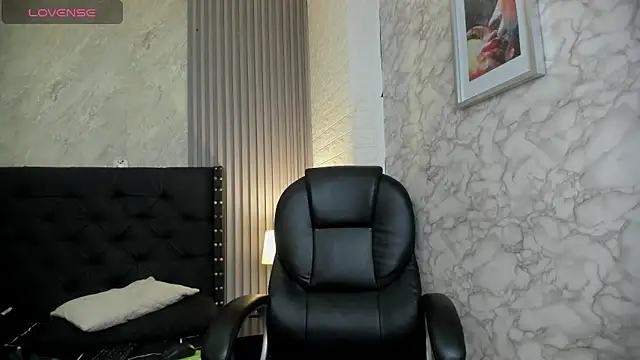 alicy  torres online show from 10.21.25