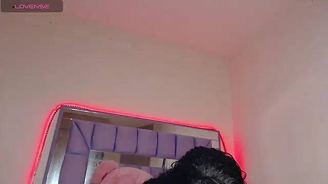 Snapshot of Icyjackson chatting on 06.23.26 Icyjackson online show from 06.23.26