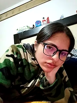 Snapshot of Goddesscut333 chatting on 02.12.26 Goddesscut333 online show from 02.12.26