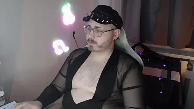 FabianKinky online show from 10.24.25